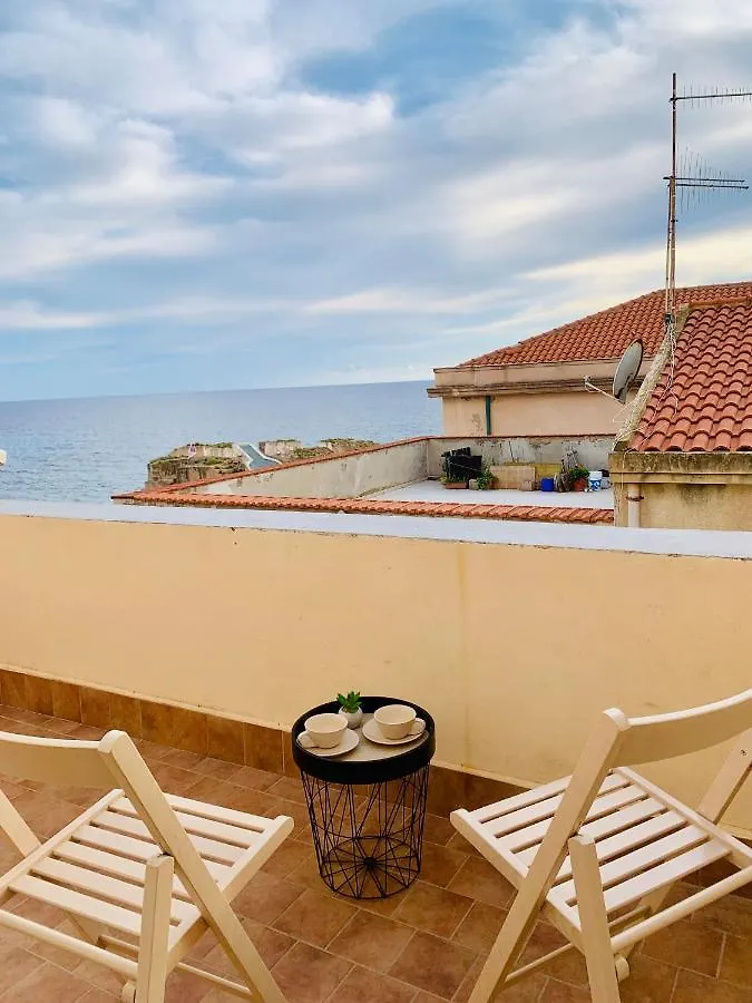 Wonderful Apartment In Old Alghero Itália