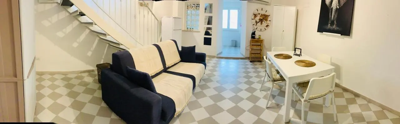 Wonderful Apartment In Old Alghero